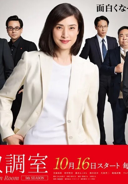 【网吧内上网的骚逼】直接在电脑前扒光让骚逼口交，电脑桌上各种抽插爆草全程露脸，直接射她嘴里 - XXOOGO